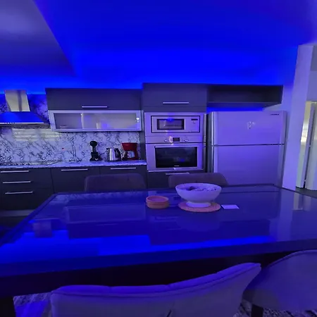Apartment Golden Bay Deluxe