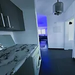 Golden Bay Deluxe Апартаменты Протарас